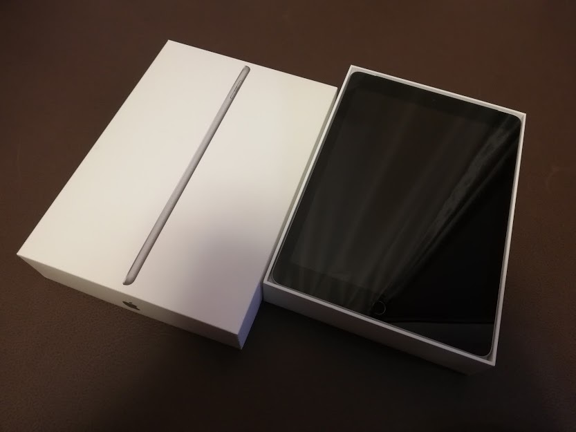 1円～ au iPad 第6世代 Wi-Fi+Cellular 32GB シルバー MR6N2J/A 中古品
