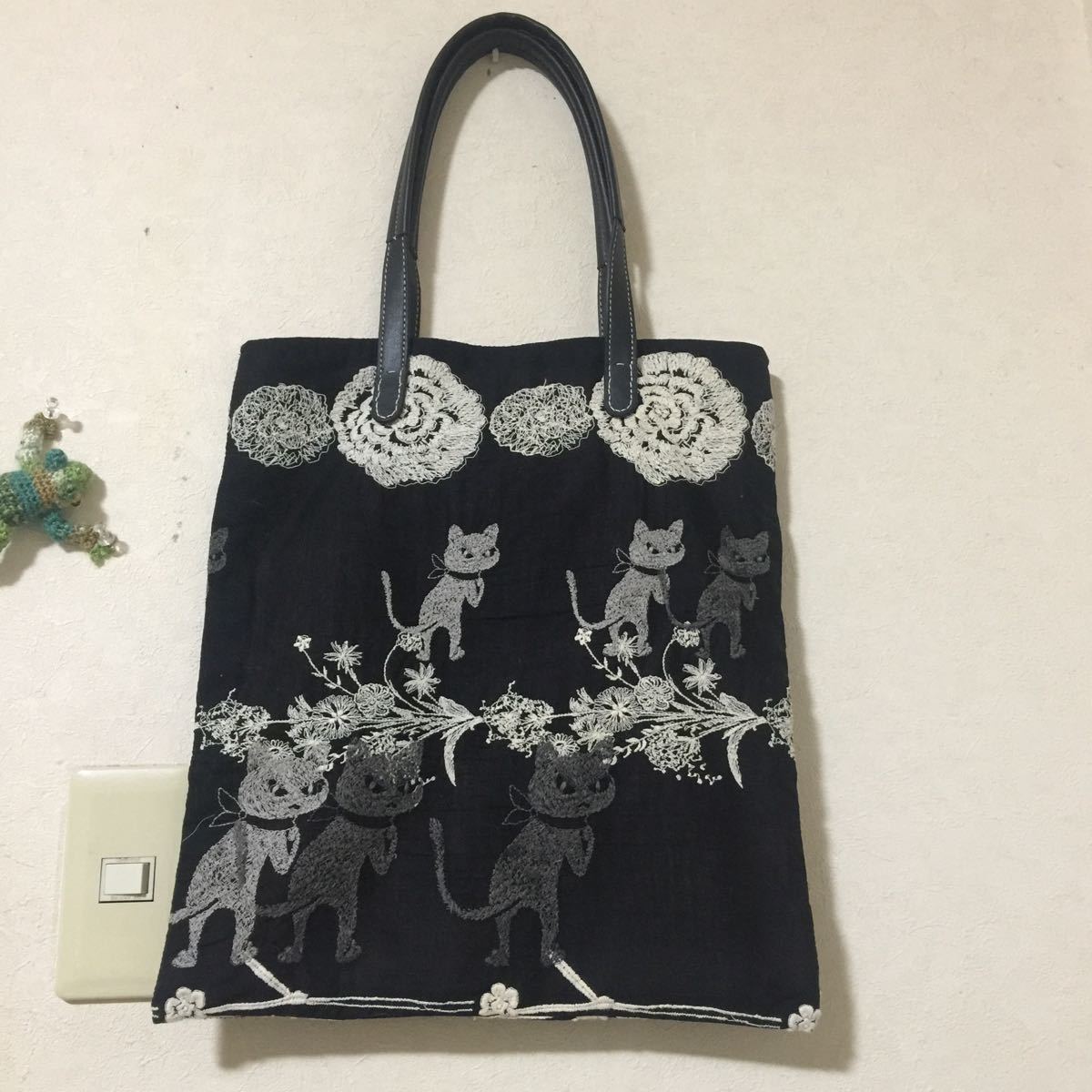  ハンドメイドミナペルホネン pjc 刺繍クロッチトートバッグ(女性用)｜売買されたオークション情報、yahooの商品情報をアーカイブ公開 - オークファン 女性用