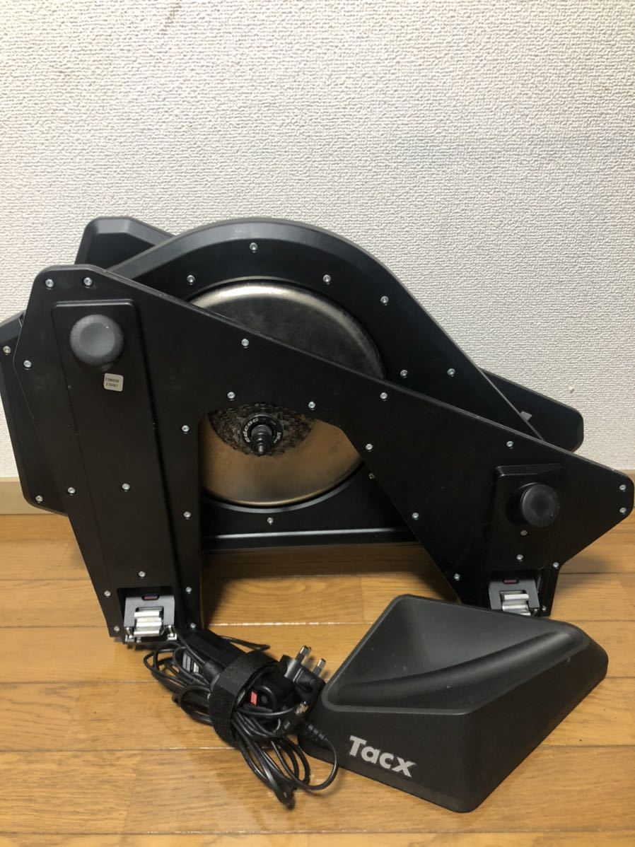 Tacx NEO Smart タックス スマートトレーナー ダイレクトドライブ Tacx NEO Smart 3M ) T2875