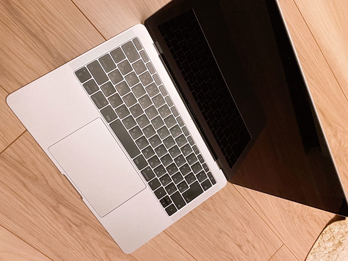 MacBook Pro 2017年モデル かなり美品 【公式通販】