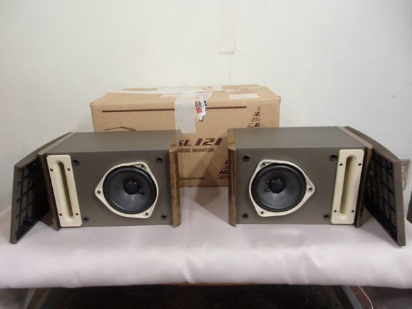 激安 本物 ◇ BOSE ボーズ 121 WestBorough スピーカーシステム (ペア