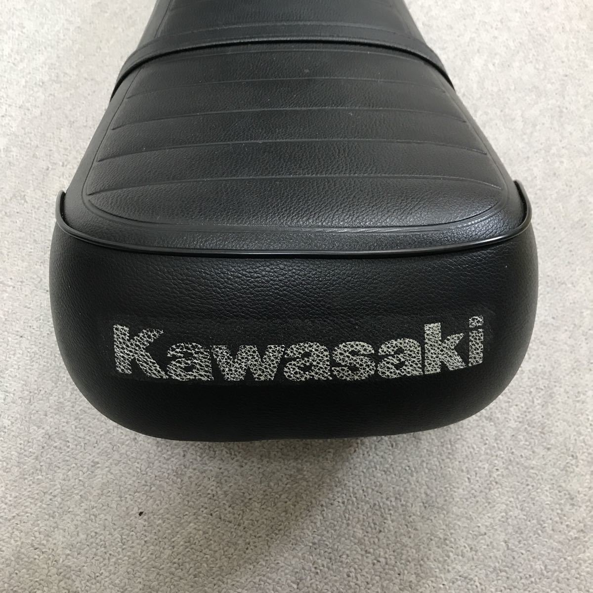 バイク Kawasaki 250tr 純正シート