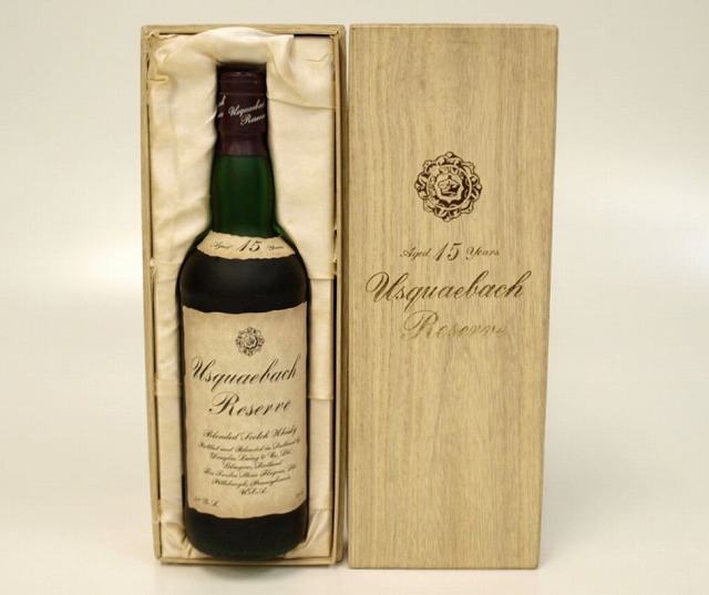 USQUAEBACH RESERVE 15年 ウシュクベ リザーブ ウイスキー 特級 アルコール度数:43度　内容量:750ml