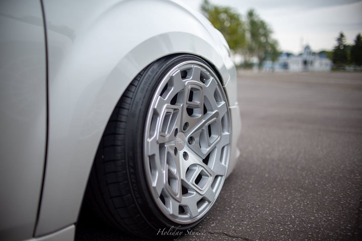 pcd100 ラディ8 R8CM9 すきずき 18inch F8.5J、R9.5J