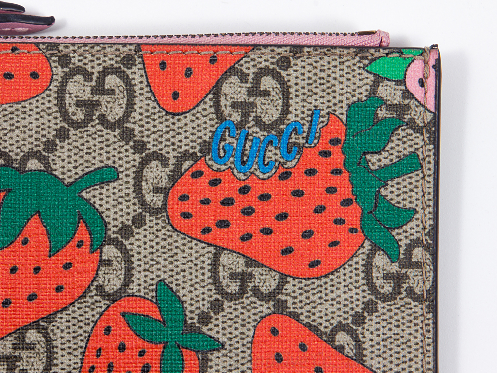 BF】グッチ GUCCI GGスプリーム ストロベリー コインケース 小銭入