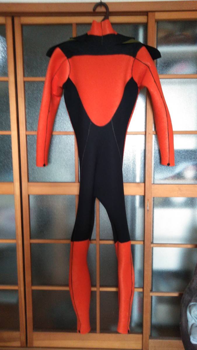 オレンジと黒のフルスーツ ウェットスーツ フルスーツ CRAFTSMAN WETSUITS ノーブランド 1個 LTD