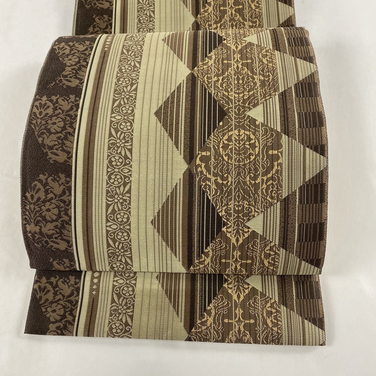 美品 袋帯 名品 花唐草 焦茶色 六通 正絹 中古 美品 袋帯 名品 証紙