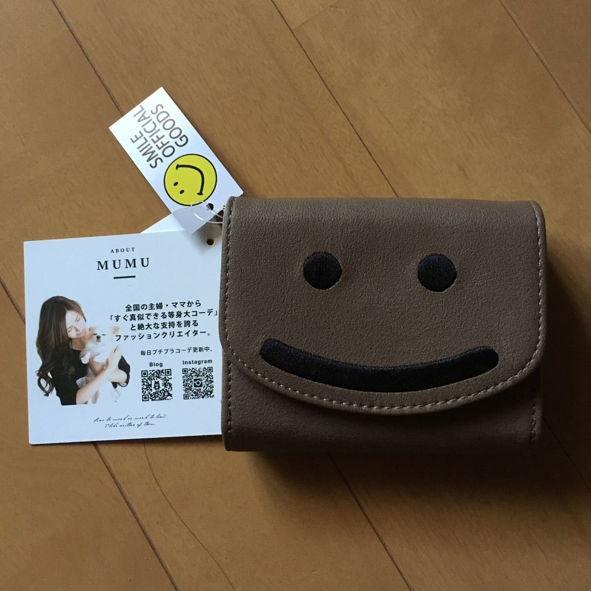 小銭入れ 財布 二つ折り財布 しまむら Mumu コラボ スマイル 小銭入れ コインケース 売買されたオークション情報 Yahooの商品情報をアーカイブ公開 オークファン Aucfan Com