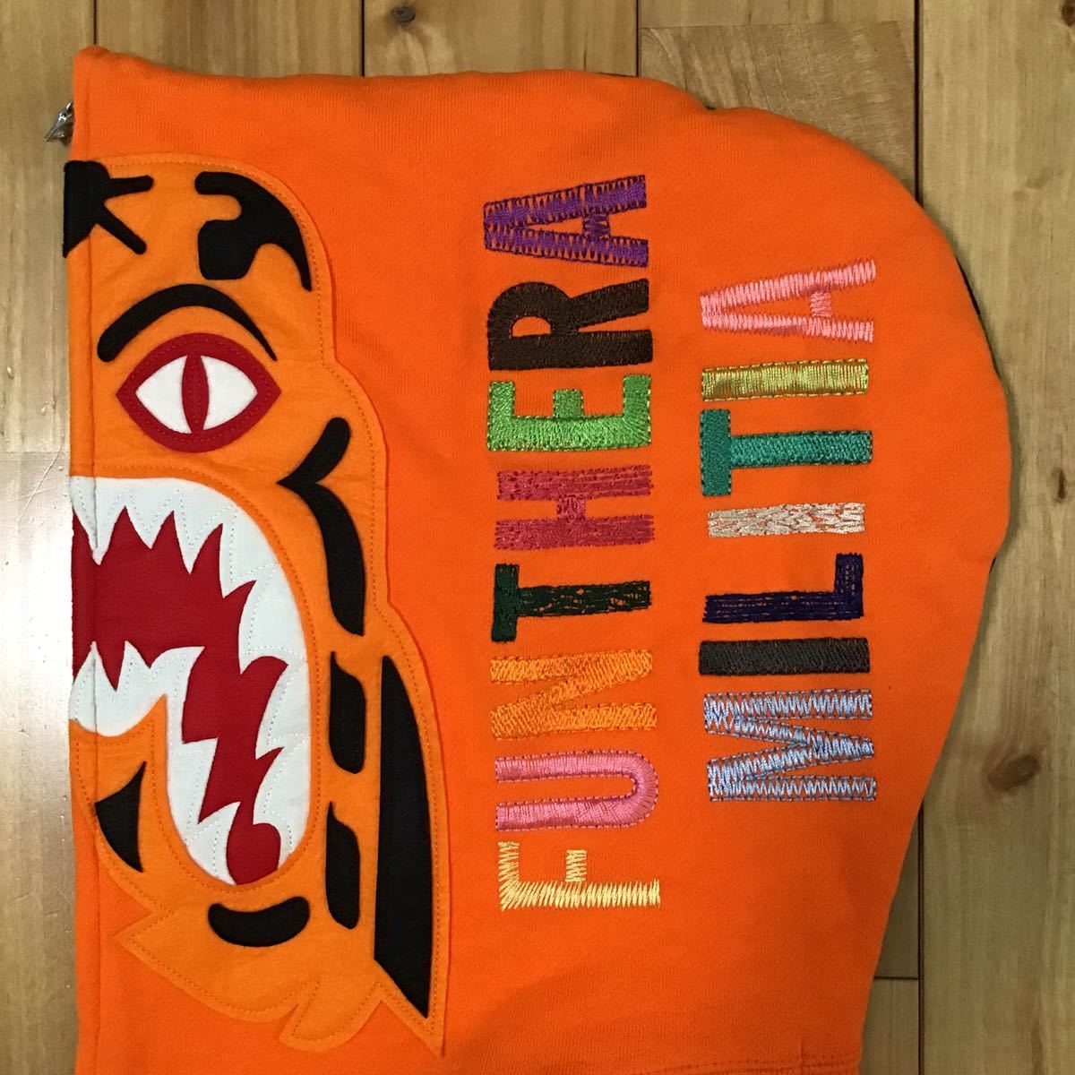 ★美品★ タイガー パーカー Mサイズ tiger full zip hoodie a bathing ape BAPE エイプ ベイプ アベイシングエイプ orange 1st camo green パーカー TIGER ZIP フルジップ ☆2XL☆ パーカータイガーの通販