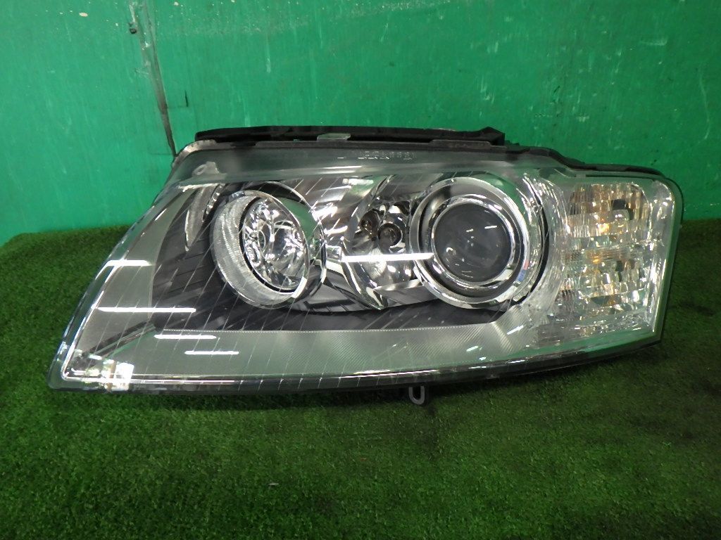 アウディ ヘッド 4EBFMF 8J A8 左ハンドル車 HID ヘッドランプ 4E TT