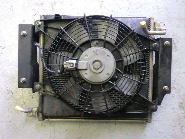 ｒ21204-83-140 ★ いすゞ エルフ エアコン コンデンサー H22年 BKG-LHR85AN