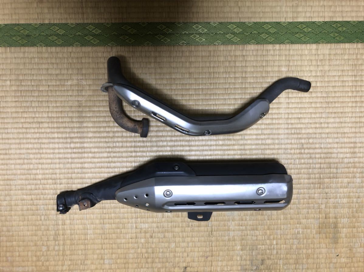  セロー トリッカー純正マフラー ヒートガード付き(マフラー本体（純正）)｜売買されたオークション情報、yahooの商品情報をアーカイブ公開 - オークファン ヤマハ用