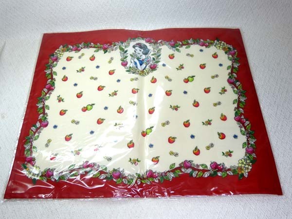 ディズニー 可愛い白雪姫ランチョンマット テーブルクロス Mr ランチョンマット 売買されたオークション情報 Yahooの商品情報をアーカイブ公開 オークファン Aucfan Com ディズニー 可愛い白雪姫ランチョンマット テーブルクロス Mr ランチョンマット 売買されたオークション情報 Yahooの商品情報をアーカイブ公開 オークファン Aucfan Com