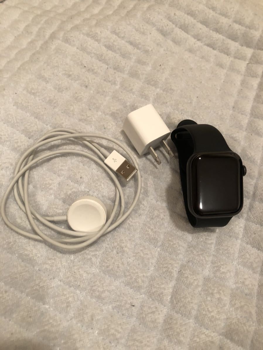 初出品 Apple Watch Series 5 44mm GPSモデル アップルウォッチ アルミニウム 10N-X スペースグレイ_3
