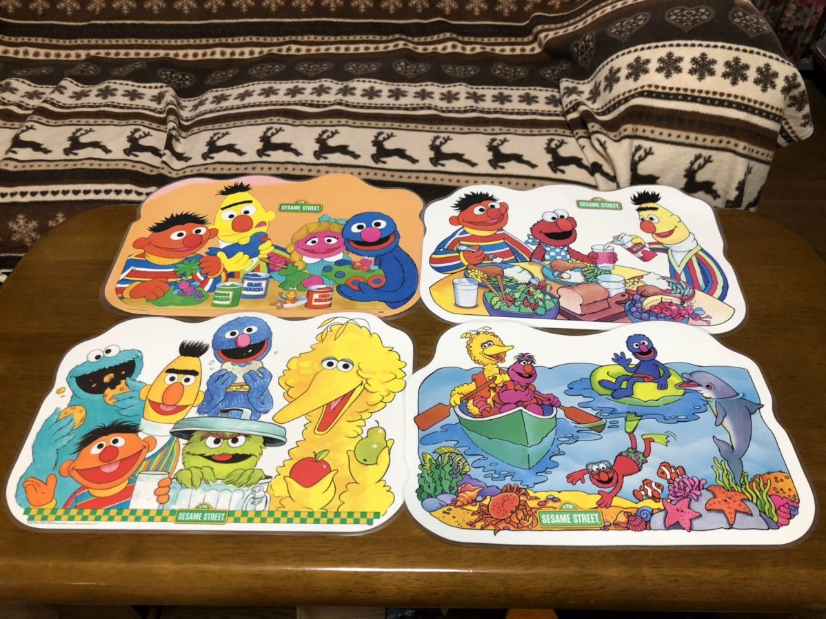 Sesame Street ヴィンテージ ランチョンマット4枚セット Sesame Street ランチョンマット 4枚セット Amazon｜セサミストリート