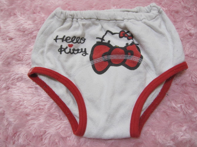 A5 タンス整理 訳アリ Je 女の子100 キティちゃん 綿 女児 少女 ロリ トイレトレーニング パンツ ショーツ 白地 Eco エコ品 100 95 104cm 売買されたオークション情報 Yahooの商品情報をアーカイブ公開 オークファン Aucfan Com