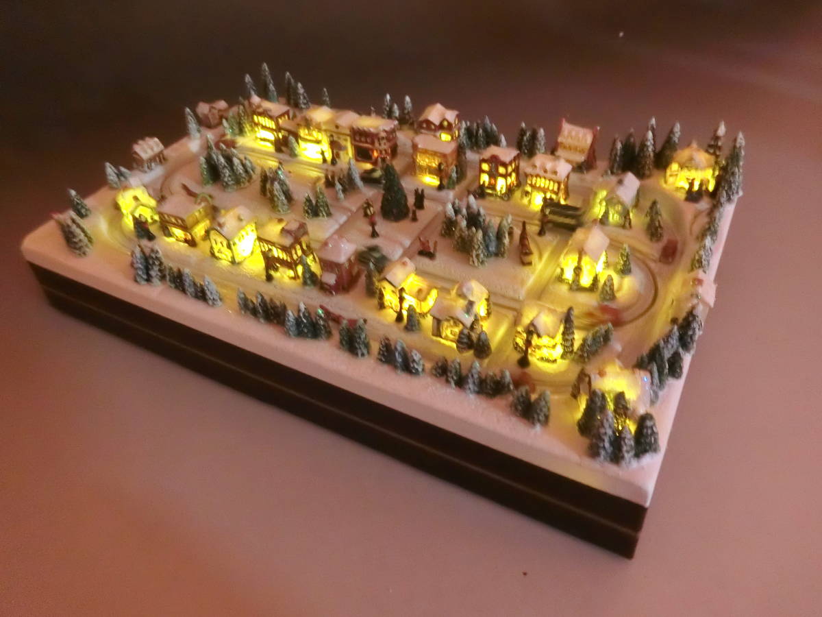 ★2008年製 光の画家 トーマスキンケード Thomas Kinkad★「メイン ストリート」ジオラマ ライト★クリスマス/模型/風景/雪化粧/絶版★
