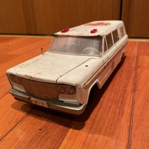 ブリキ アメ車のYahoo!オークション(旧ヤフオク!)の相場・価格を見る 