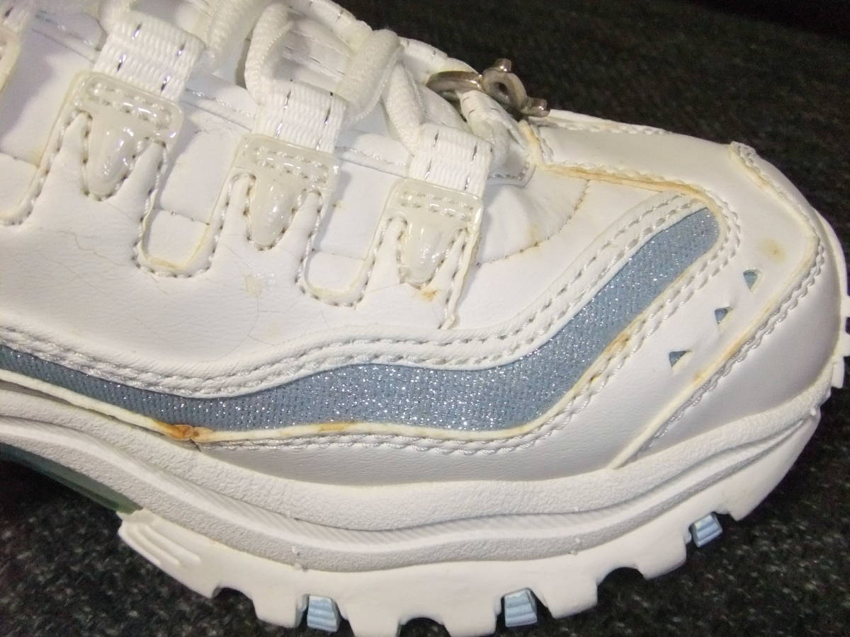 ☆ 2004 BoAモデル スケッチャーズ SKECHERS SKA9703 23.5cm 未使用