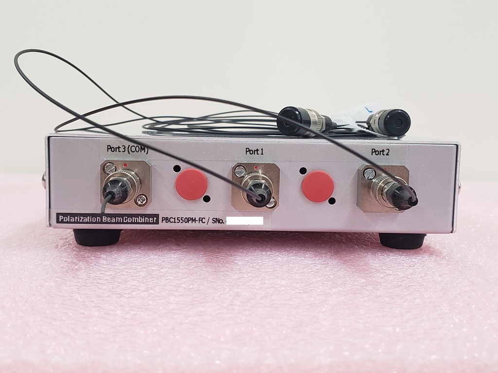 Polarization MeamCombiner PBC1550PM-FC