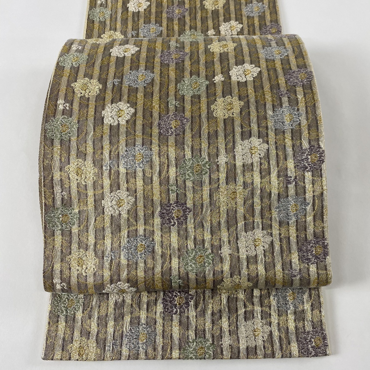 【安い，品質保証】 袋帯 秀品 夏帯 花 縞 金銀糸 金色 六通 正絹 値引き済(仕立て上がり)｜売買されたオークション情報、yahooの商品情報をアーカイブ公開 - オークファン 仕立て上がり