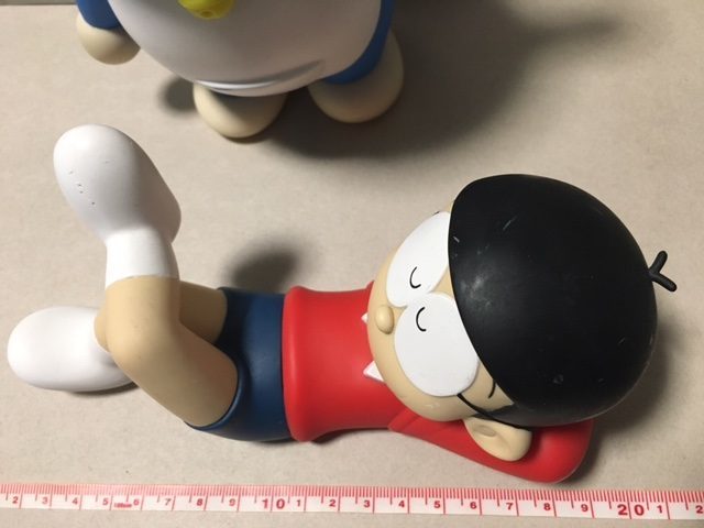 難有 ドラえもん 初登場 ソフビ フィギュア Vcd のび太 セット メディコム トイ お昼寝のび太 ドラえもん 売買されたオークション情報 Yahooの商品情報をアーカイブ公開 オークファン Aucfan Com