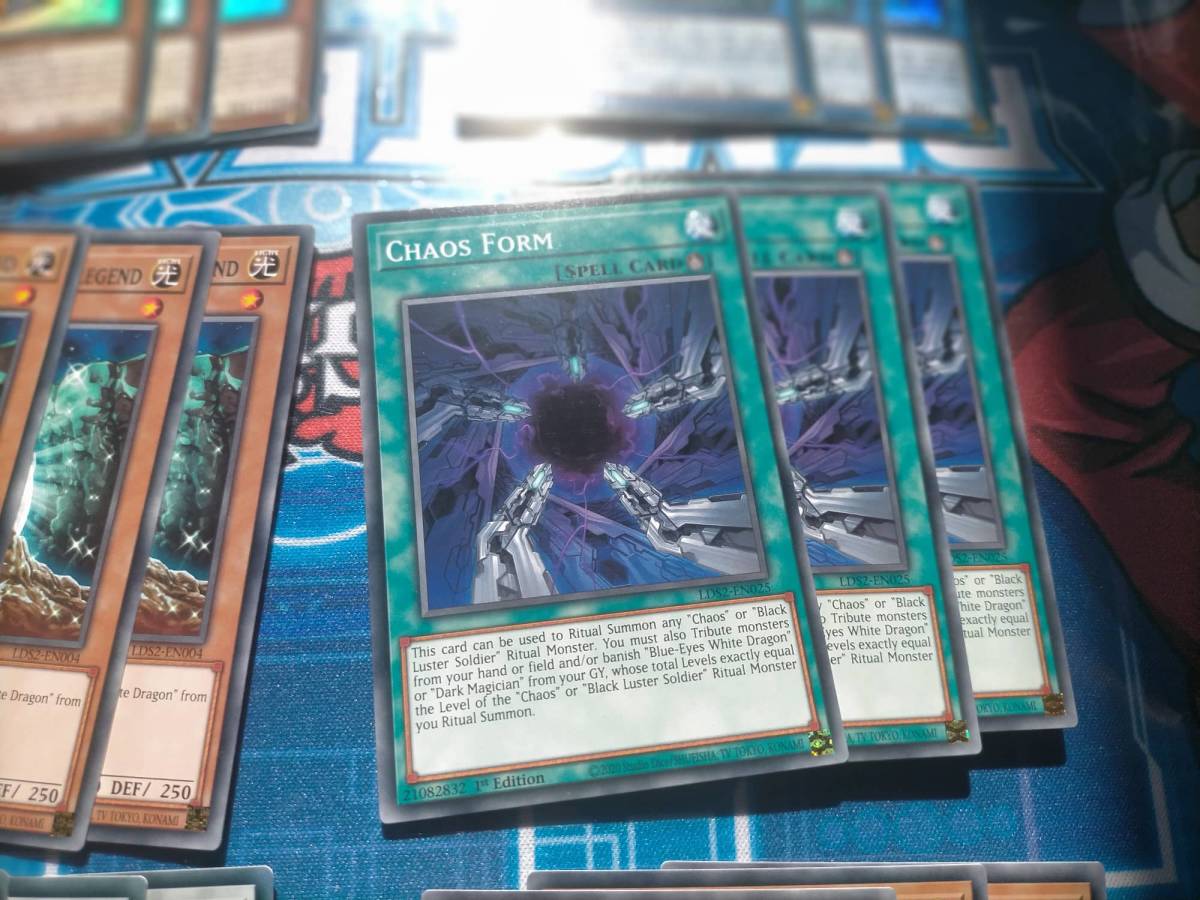 遊戯王 英語版 青眼 ブルーアイズ デッキパーツ 一円 青レア LDS2 青眼 