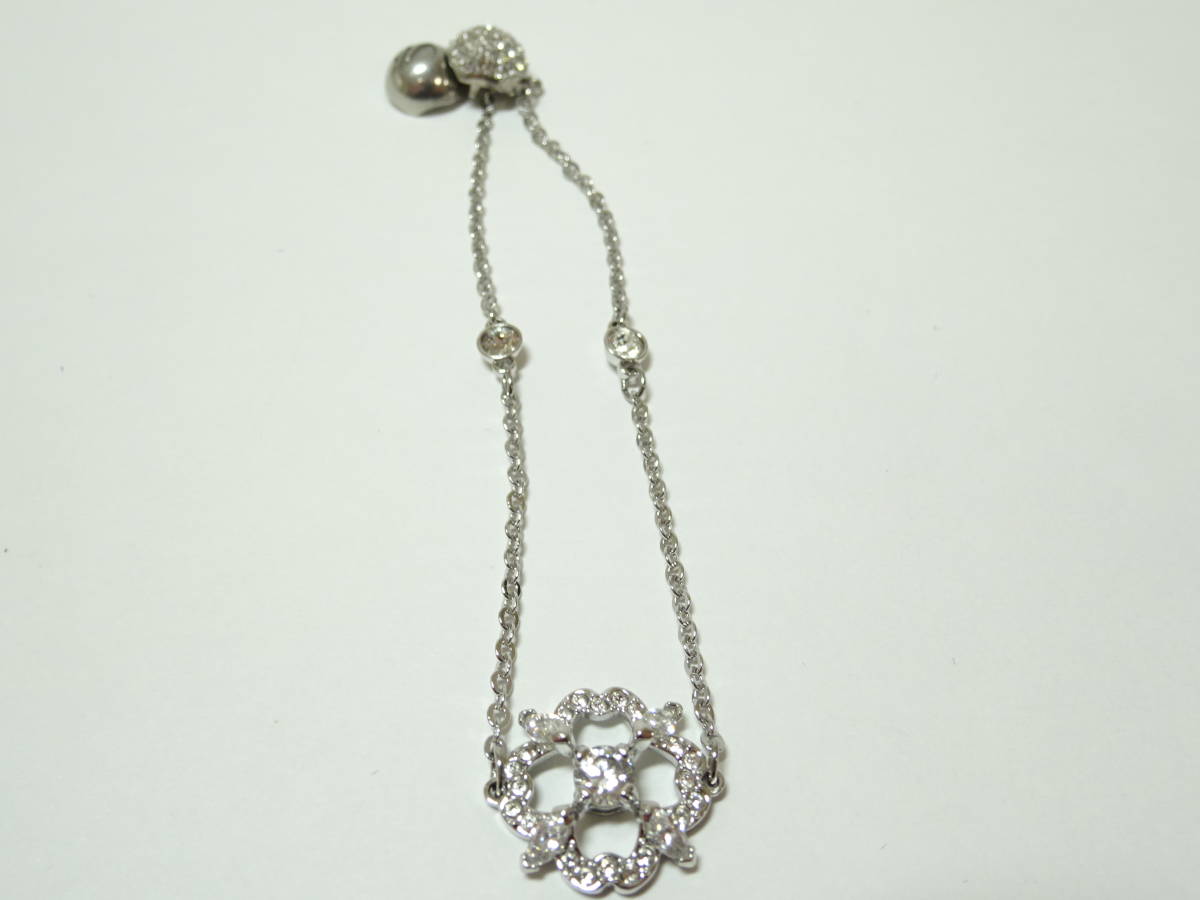 アクセ ほぼ Swarovski スワロフスキー 花モチーフ ブレスレット シルバー 箱付き ネックレス ペンダント チョーカー 売買されたオークション情報 Yahooの商品情報をアーカイブ公開 オークファン Aucfan Com