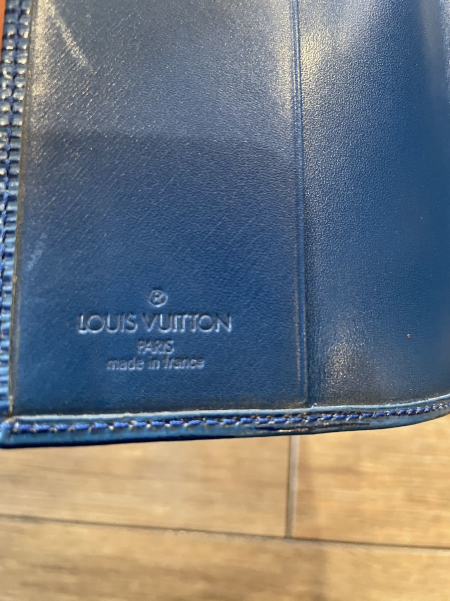 正規品 LOUIS VUITTON 手帳カバー ルイヴィトンエピ 青 ブルー 正規品 LOUIS VUITTON 手帳カバー ルイヴィトンエピ 青 ブルー