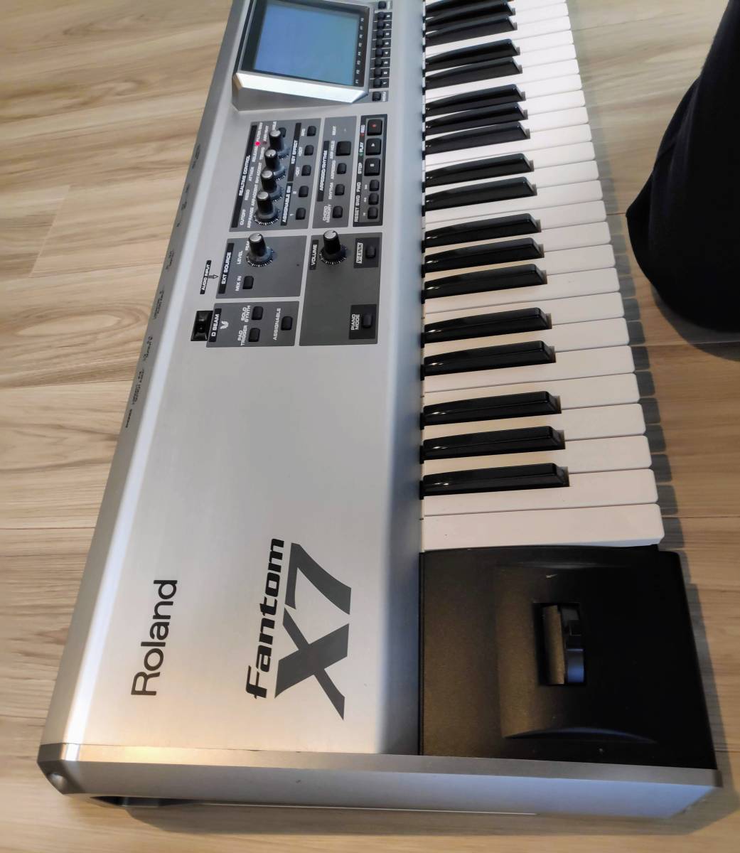★Rolandローランド シンセサイザー FANTOM-X7 (XV-5080音色フラッシュカード付き）_4