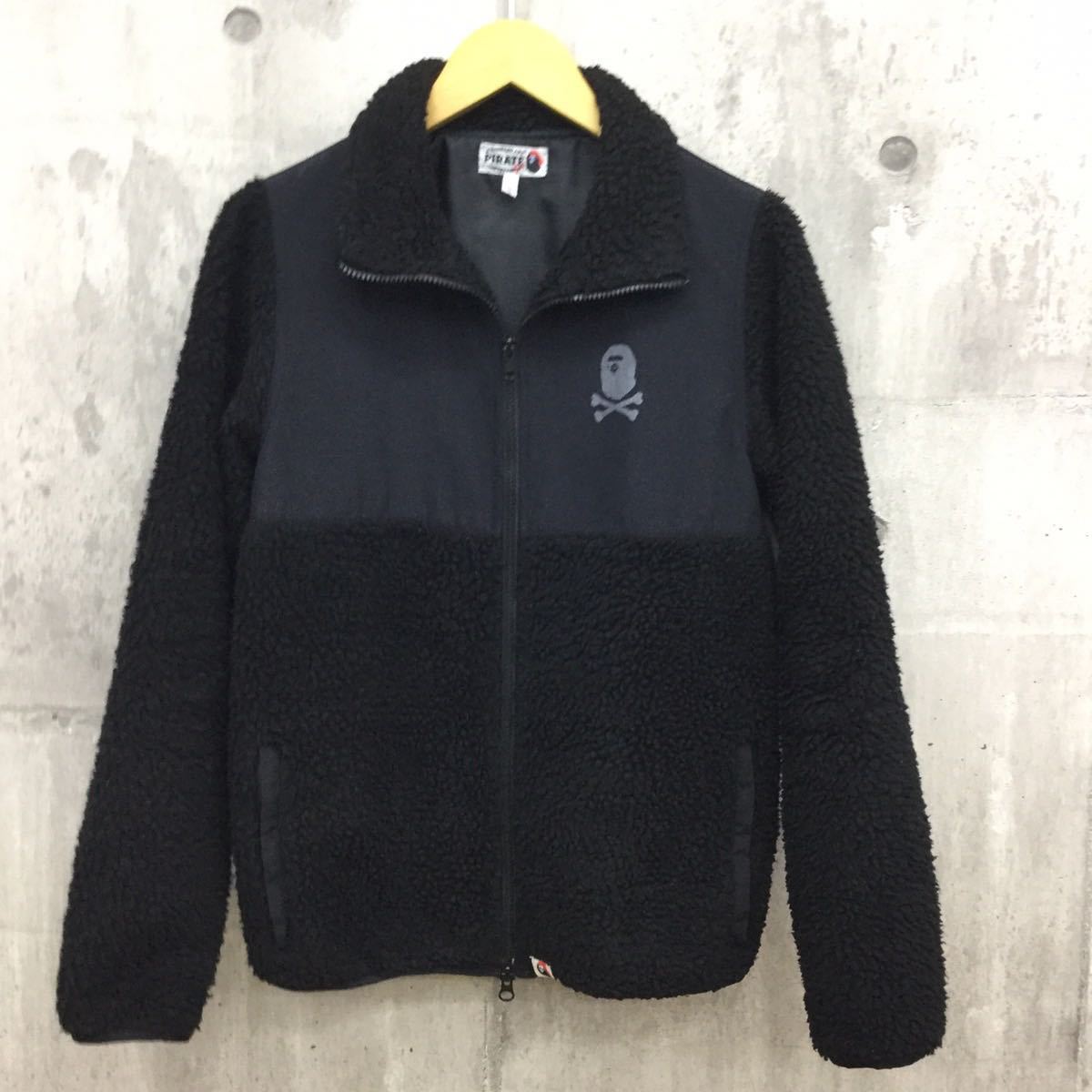 ☆パイレーツストア限定☆APE ア ベイシング エイプ クロスボーン 猿顔 