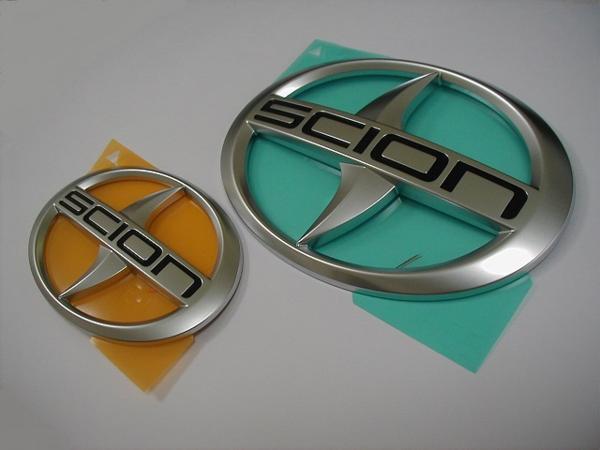 ｉＱ 10系 SCIONエンブレム前後セット サイオン純正新品 iQ