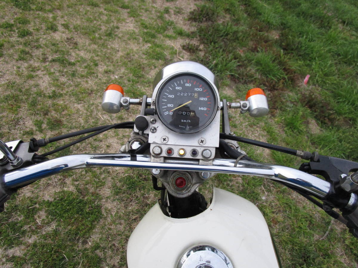 1981年 シルクロード カスタム 実動車 走行動画有 全国配送可 始動性良好 多少整備箇所有りの為 格安売切 富田林市 126cc 250cc 売買されたオークション情報 Yahooの商品情報をアーカイブ公開 オークファン Aucfan Com