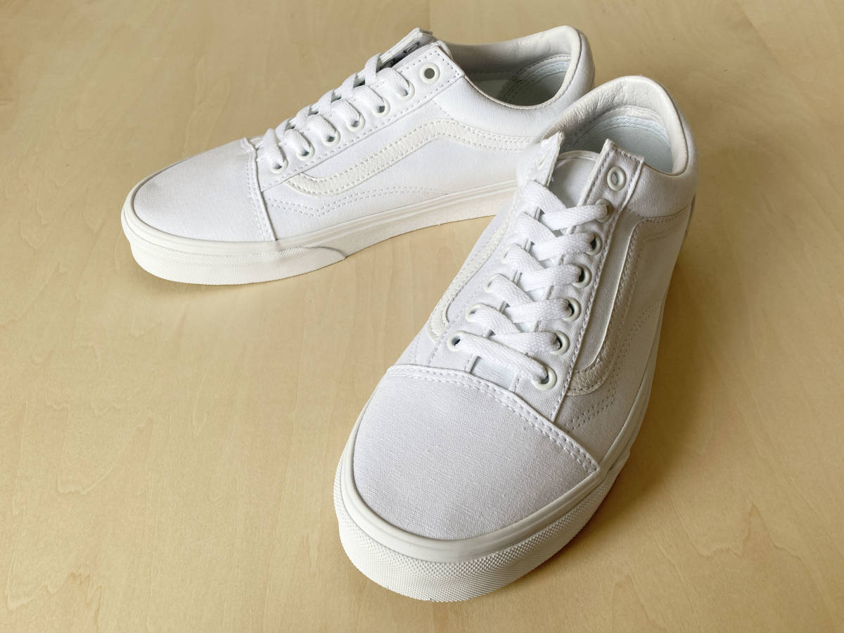 27cm 白 バンズ オールドスクール VANS OLD SKOOL TRUE WHITE US9/27cm VN000D3HW00