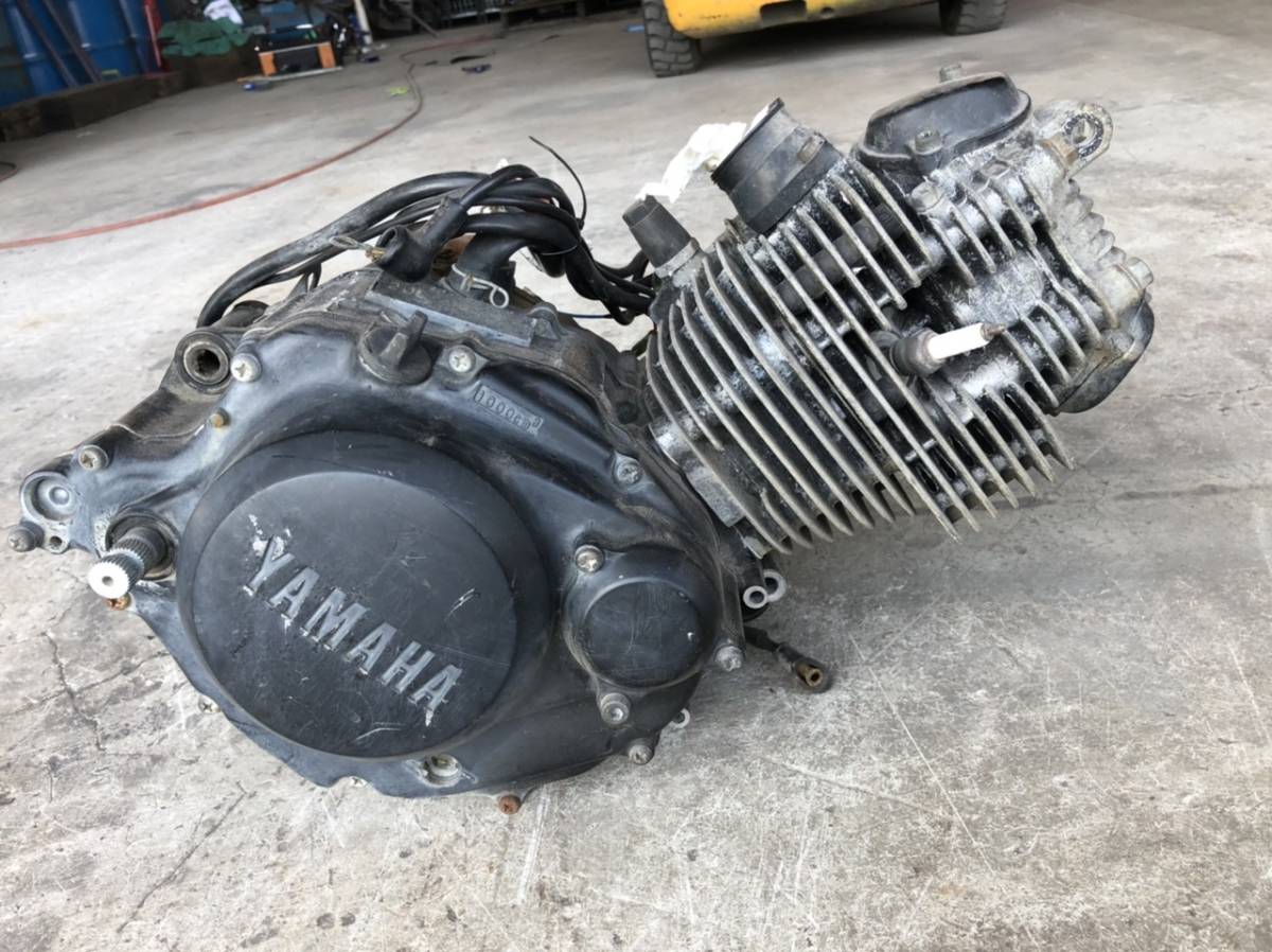 ヤマハ　TW200 エンジン　2JL ジャンク品