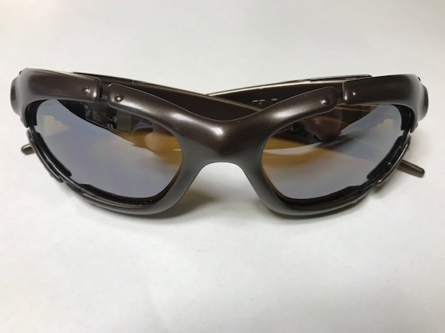 OAKLEY PLATE オークリー プレート　本物 試着のみ。 oakley plate オークリー プレート カラー：ブロンズ レンズ