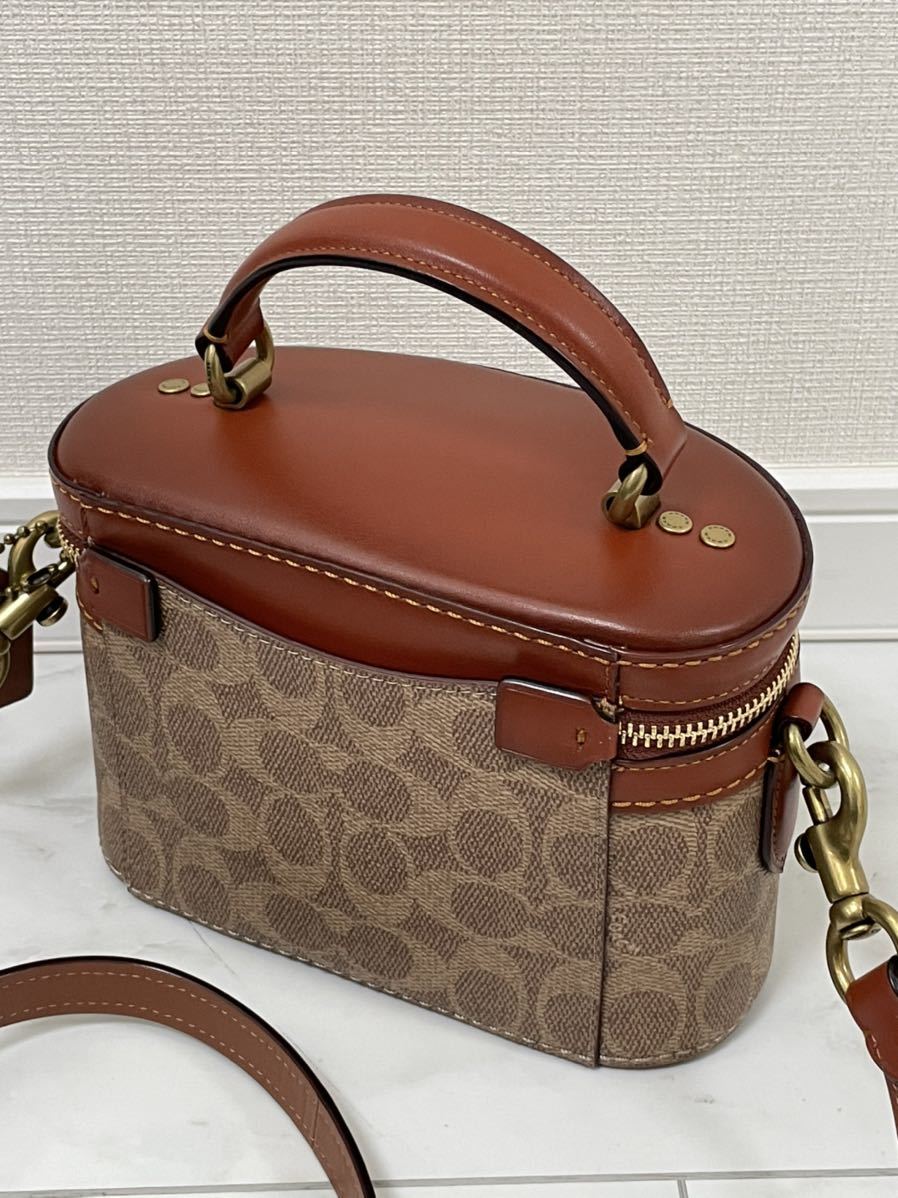 美品 コーチ シグネチャー 2way バニティ 31728 コーチ バニティバッグ 