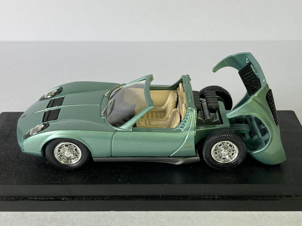 豊富な，人気 ランボルギーニ ミウラ Lanborghini Miura 1/43 - リオ RIO(乗用車)｜売買されたオークション情報、yahooの商品情報をアーカイブ公開 - オークファン 乗用車