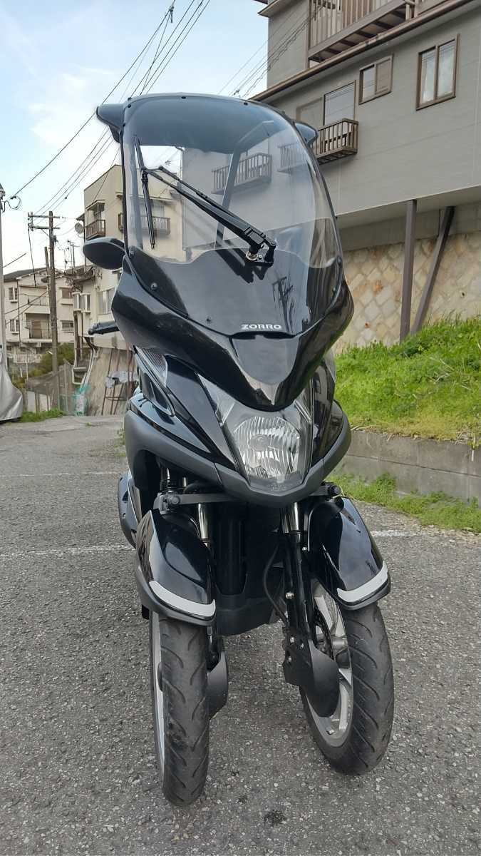 即決 神戸市 試乗、下取り可能 ヤマハ トリシティ125 新品ZORROルーフ