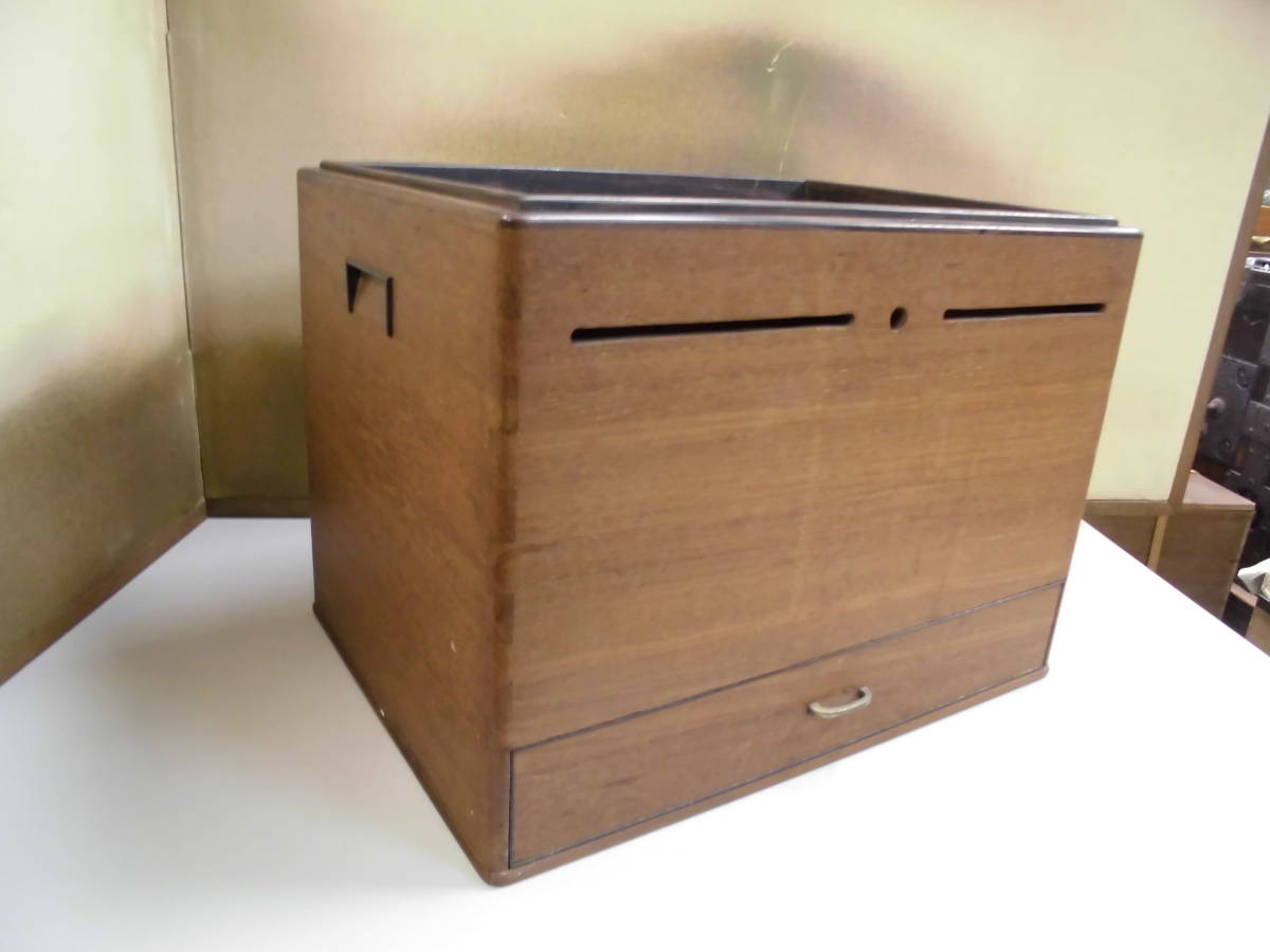 【竹編小箪笥　煎茶器局】茶道具　小物入れ　時代　茶器　竹細工 再販】収納ボックス 茶道具セット 竹製品 茶道 竹細工 收納 竹工芸