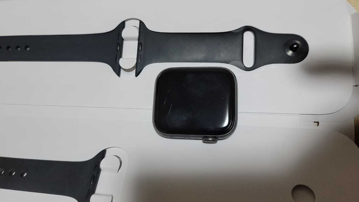 中古　Apple Watch　series5 44mm GPSモデル　スペースグレイ アルミニウム_7