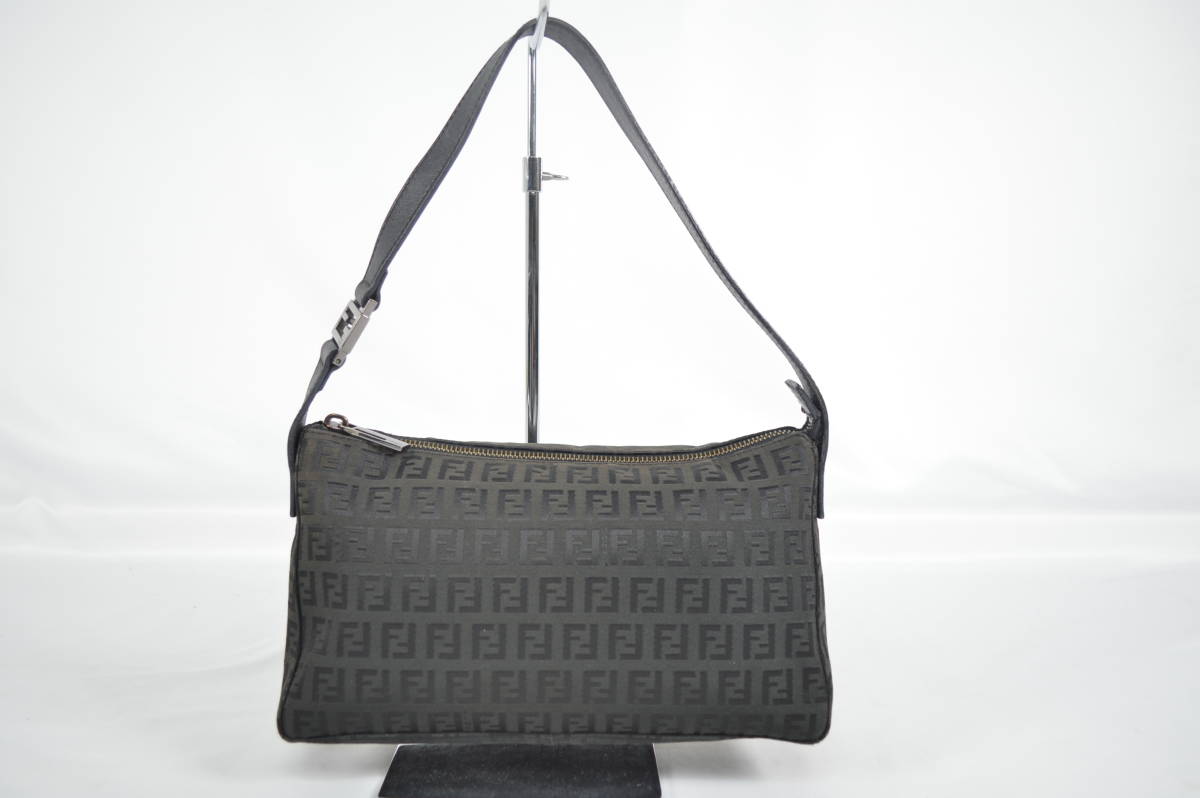 FENDI フェンディ ズッキーノ ハンドバッグ 2386-8BR ブラック 