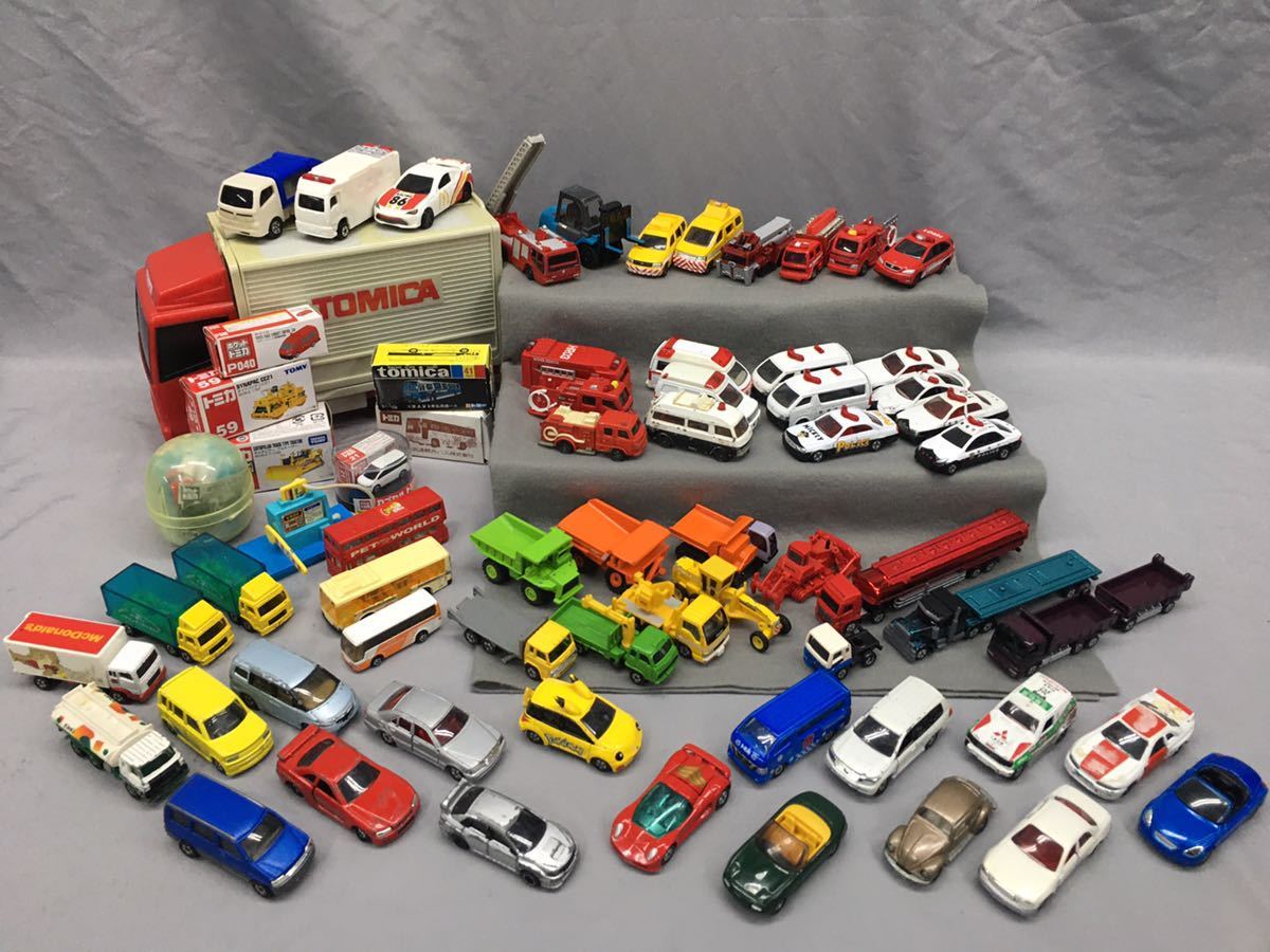 Su Tomica トミカ 約3 7kg 収納トラック セット まとめて 大量 たくさん 緊急車両 働く車 トラック 箱付き ミニカー おもちゃ トミカ 売買されたオークション情報 Yahooの商品情報をアーカイブ公開 オークファン Aucfan Com