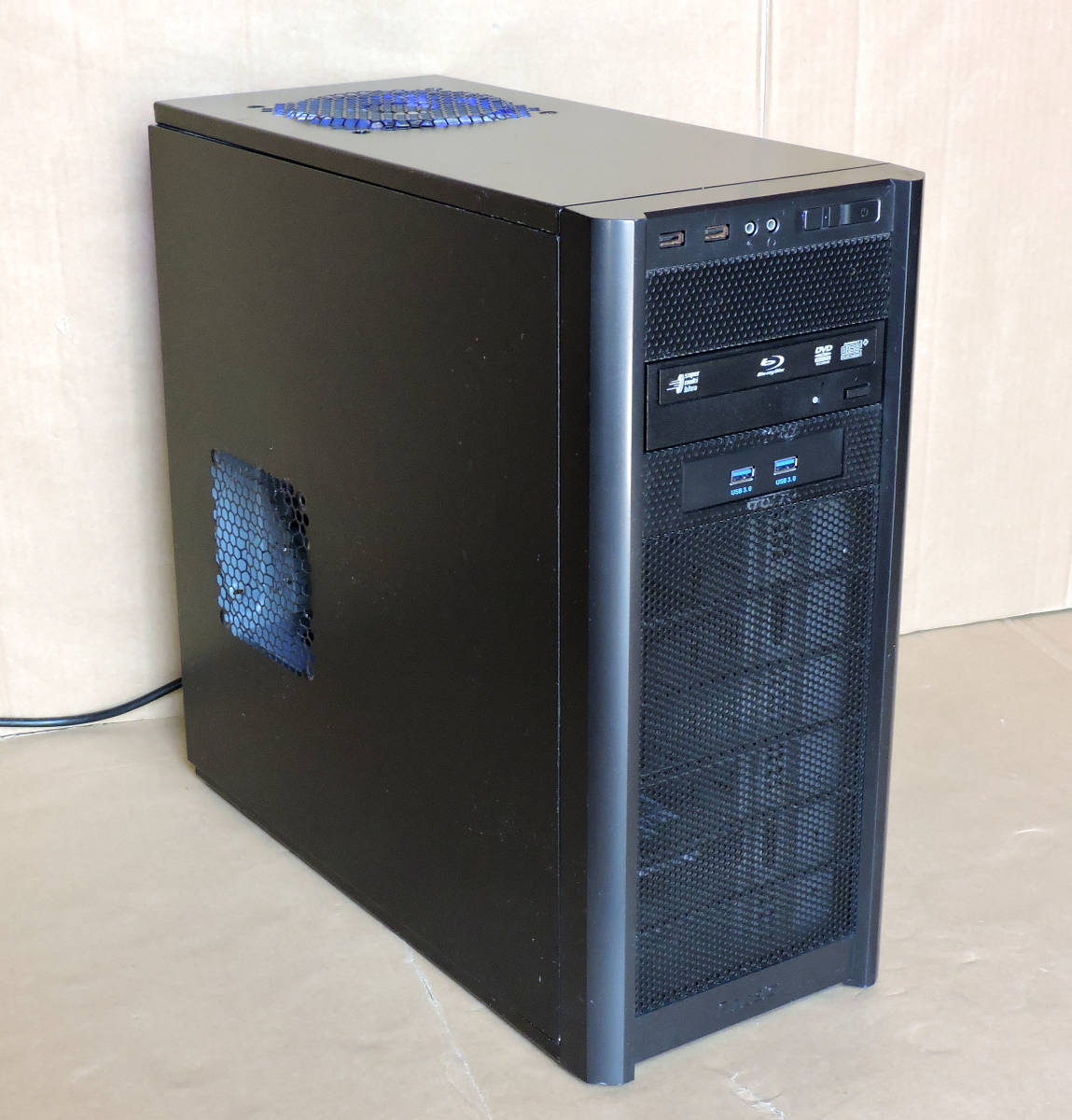 ★ 爆速大容量 ★ モンスターマシン ハイエンドゲーミング 高性能超高速 Xeon (i7-9700K同等) Mem 32GB SSD 480GB HDD 1TB グラボ搭載 ★ _2