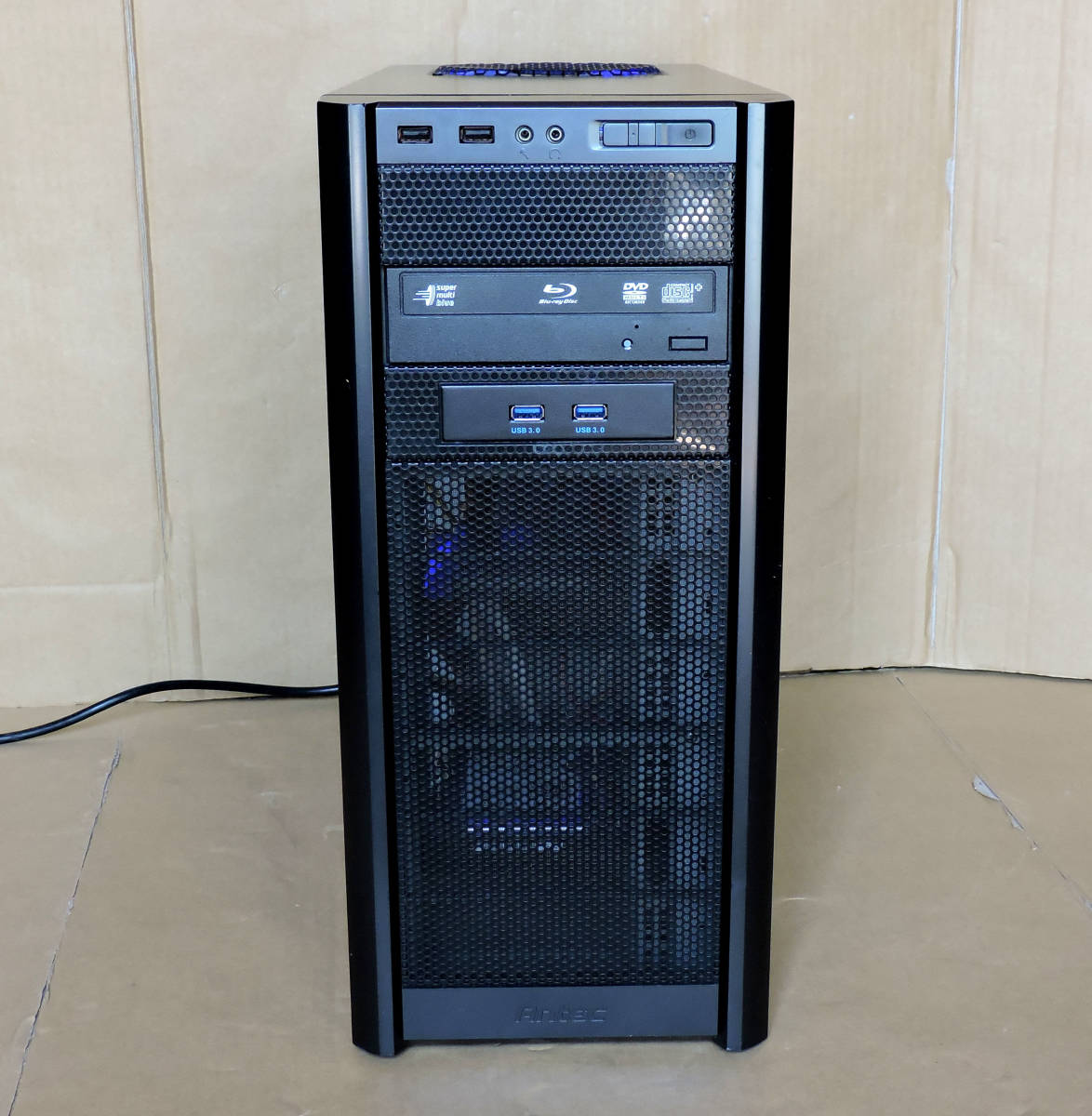 ★ 爆速大容量 ★ モンスターマシン ハイエンドゲーミング 高性能超高速 Xeon (i7-9700K同等) Mem 32GB SSD 480GB HDD 1TB グラボ搭載 ★ _3