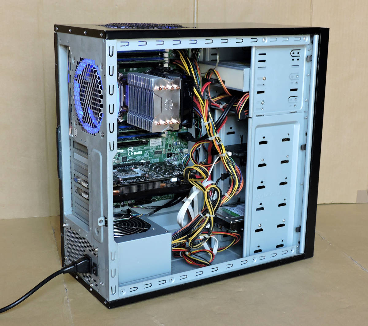 ★ 爆速大容量 ★ モンスターマシン ハイエンドゲーミング 高性能超高速 Xeon (i7-9700K同等) Mem 32GB SSD 480GB HDD 1TB グラボ搭載 ★ _6