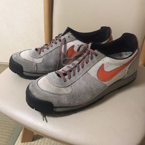 Nike ラバドームの平均価格は8 733円 ヤフオク 等のnike ラバドームのオークション売買情報は3件が掲載されています