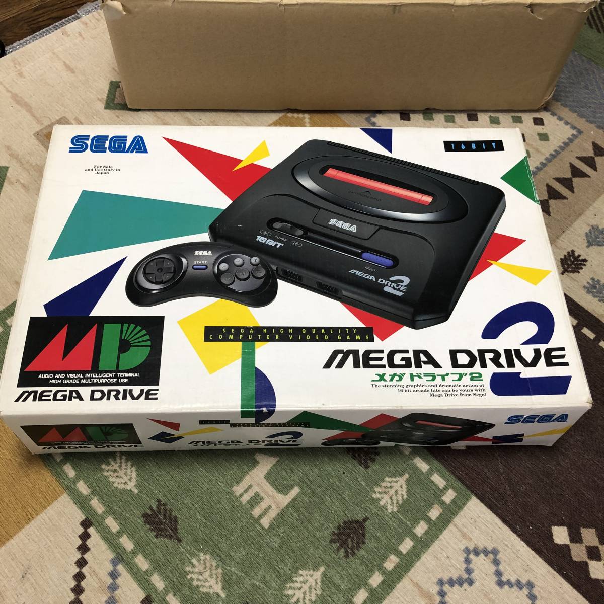 SEGA MEGA DRIVE2　説明書なし セガ メガドライブ2 本体 説明書なし 即決 メガドライブ2 本体 即決