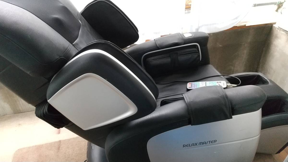 FUJIIRYOKI フジ医療器 マッサージチェアー AS-640 リラックスマスター_1