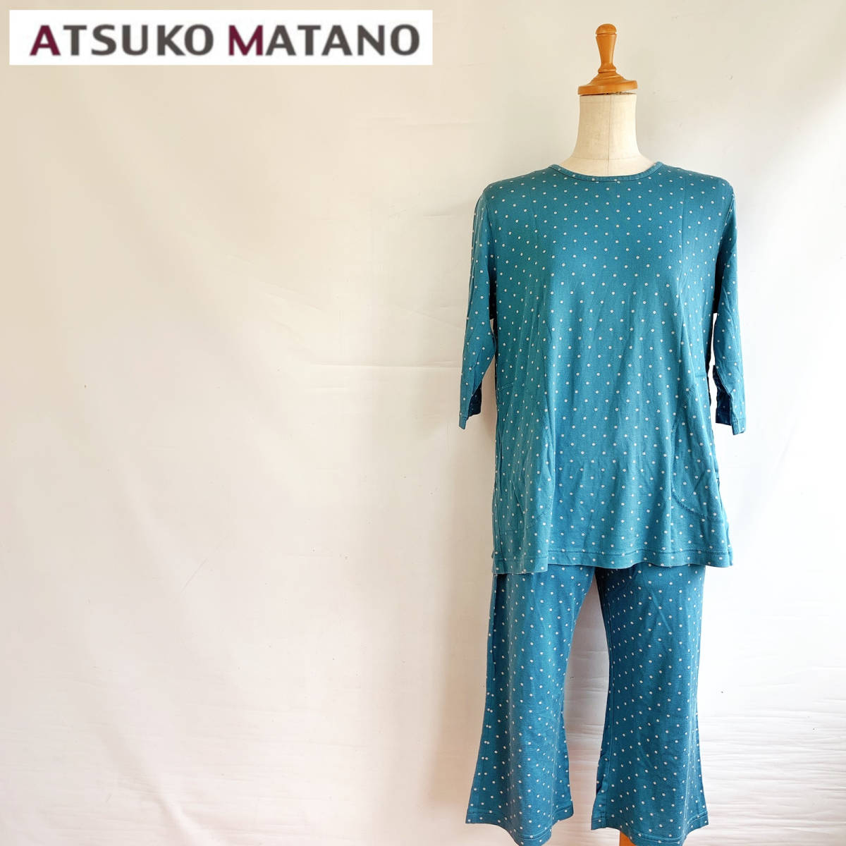 爆買い，定番人気 ATSUKO MATANO 5分袖パジャマ上下セット/ドット柄/M/ワコール アツコマタノ(ナイトウエア、パジャマ)｜売買されたオークション情報、yahooの商品情報をアーカイブ公開 - オークファン ナイトウエア、パジャマ